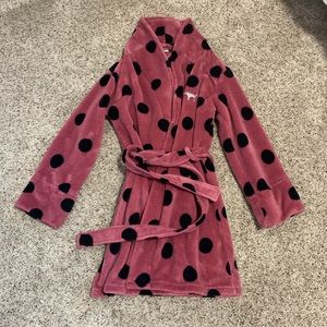 PINK polka-dot robe